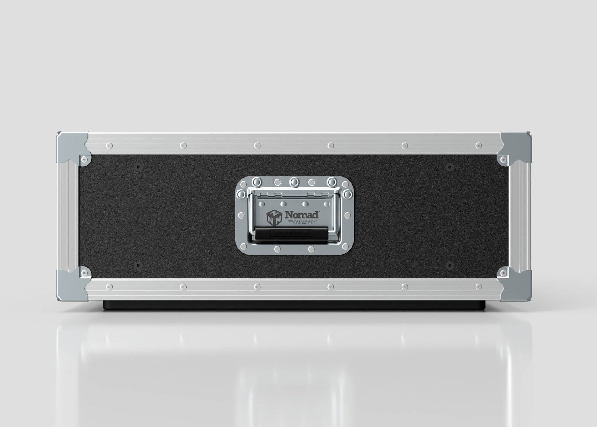 A 4U Slam Rack Case, black and silver with metal edges and a central handle, is shown against a plain light background.