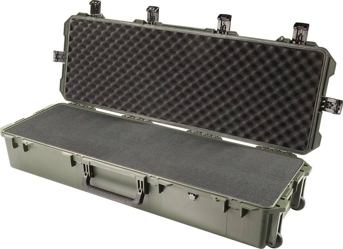 The iM3220 Storm Long Case features foam padding with custom CNC inserts for safely transporting equipment or valuables, and is equipped with a secure Press and Pull latch.