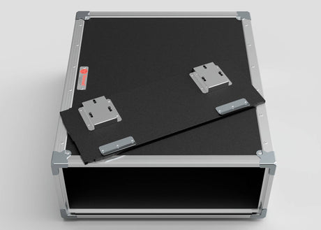 The 4U Slam Rack Case, in black and silver, features a removable lid with metal latches and an open interior for external storage.