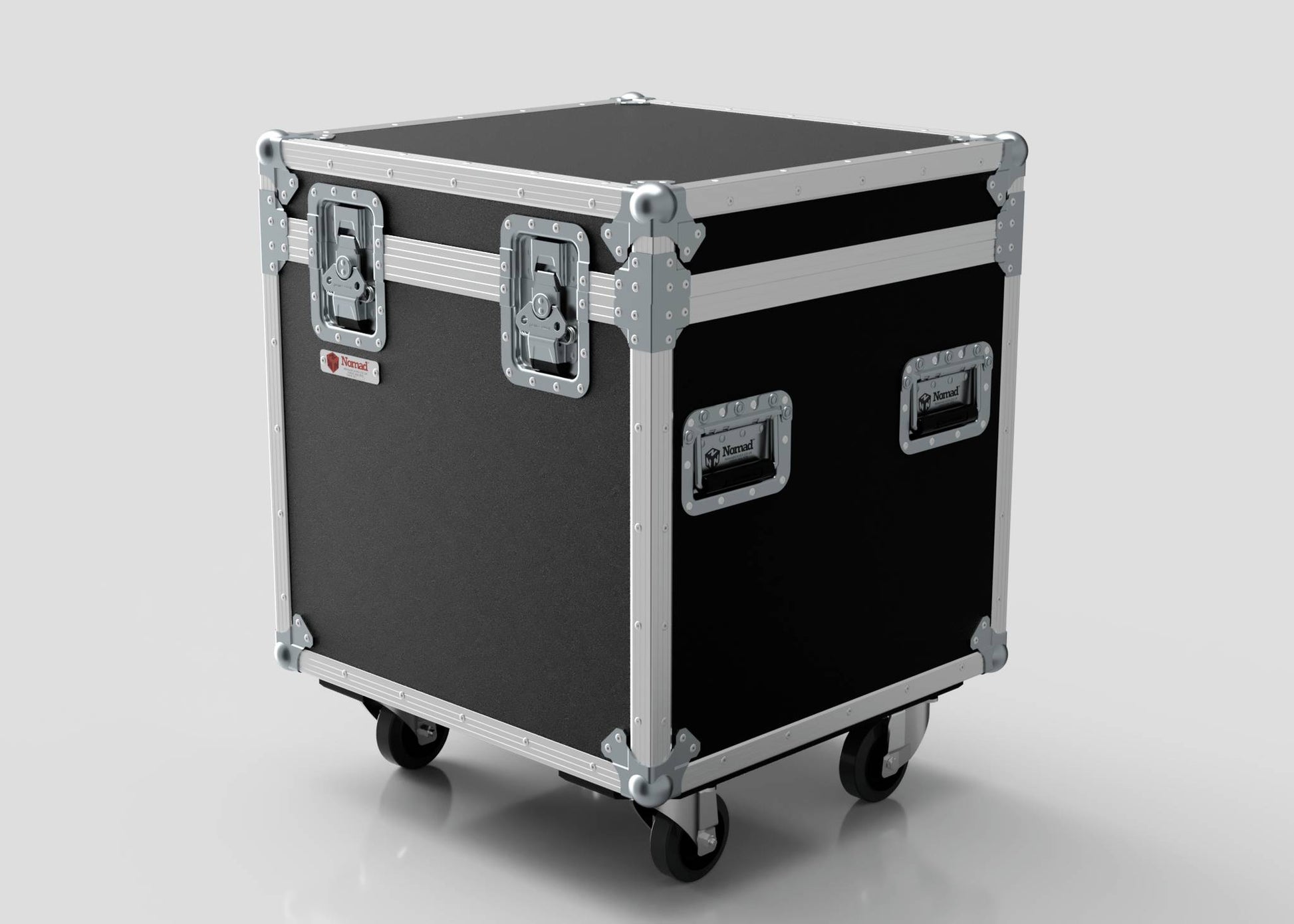 The 600mm Trunk Case, featuring black and silver metal edges, handles, and latches, rests on four casters against a plain background; its external dimensions are 625 x 607 x 765 mm.