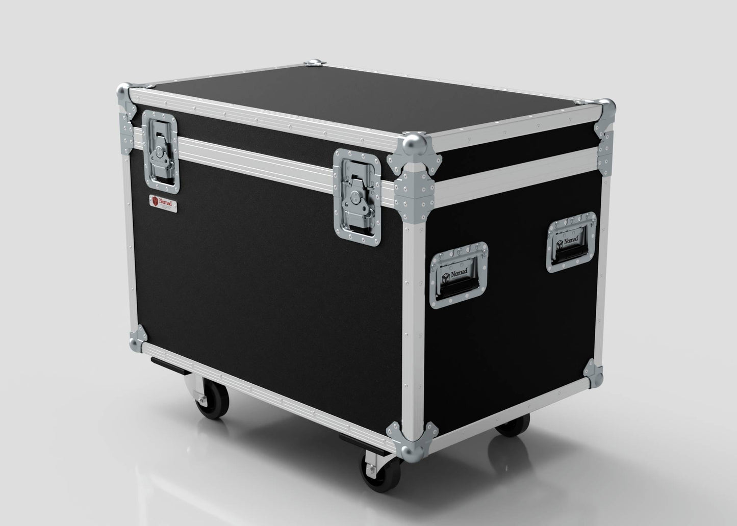 The 900mm Trunk Case, a black and silver hard-shell equipment case with metal reinforcements, handles, and four caster wheels, is shown against a plain background. External dimensions are 925 x 607 x 765 mm.