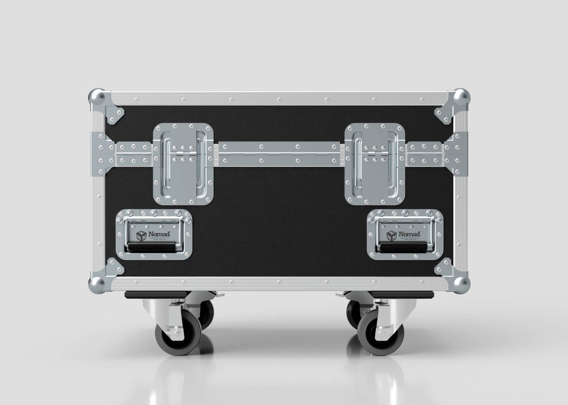 The Double Chainmaster 500Kg Chain Hoist Case, a black and silver metal rolling case with reinforced corners and two large latches, measures 805 x 600 x 573 mm and is shown against a plain light background.