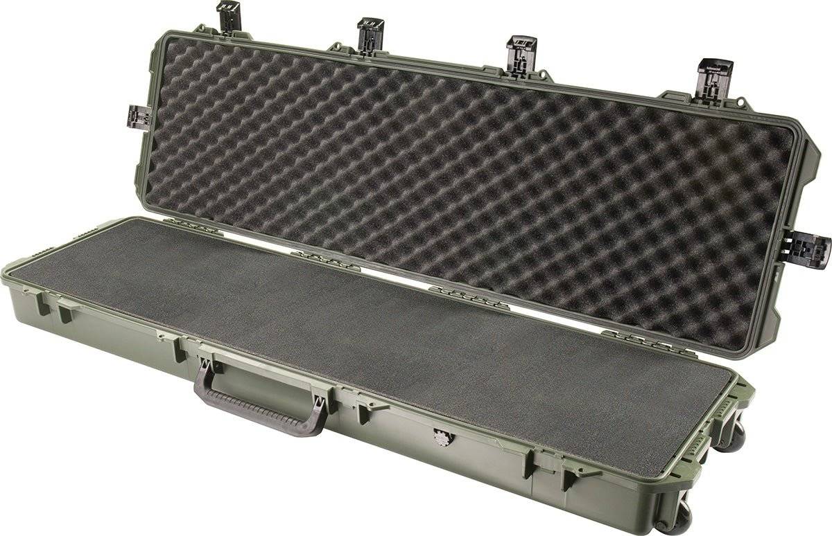 The iM3300 Storm Long Case is a hard-shell HPX Resin case with foam padding, ideal for safely storing or transporting long items. It features a secure Press and Pull latch, just like other cases in the PELI Storm range.