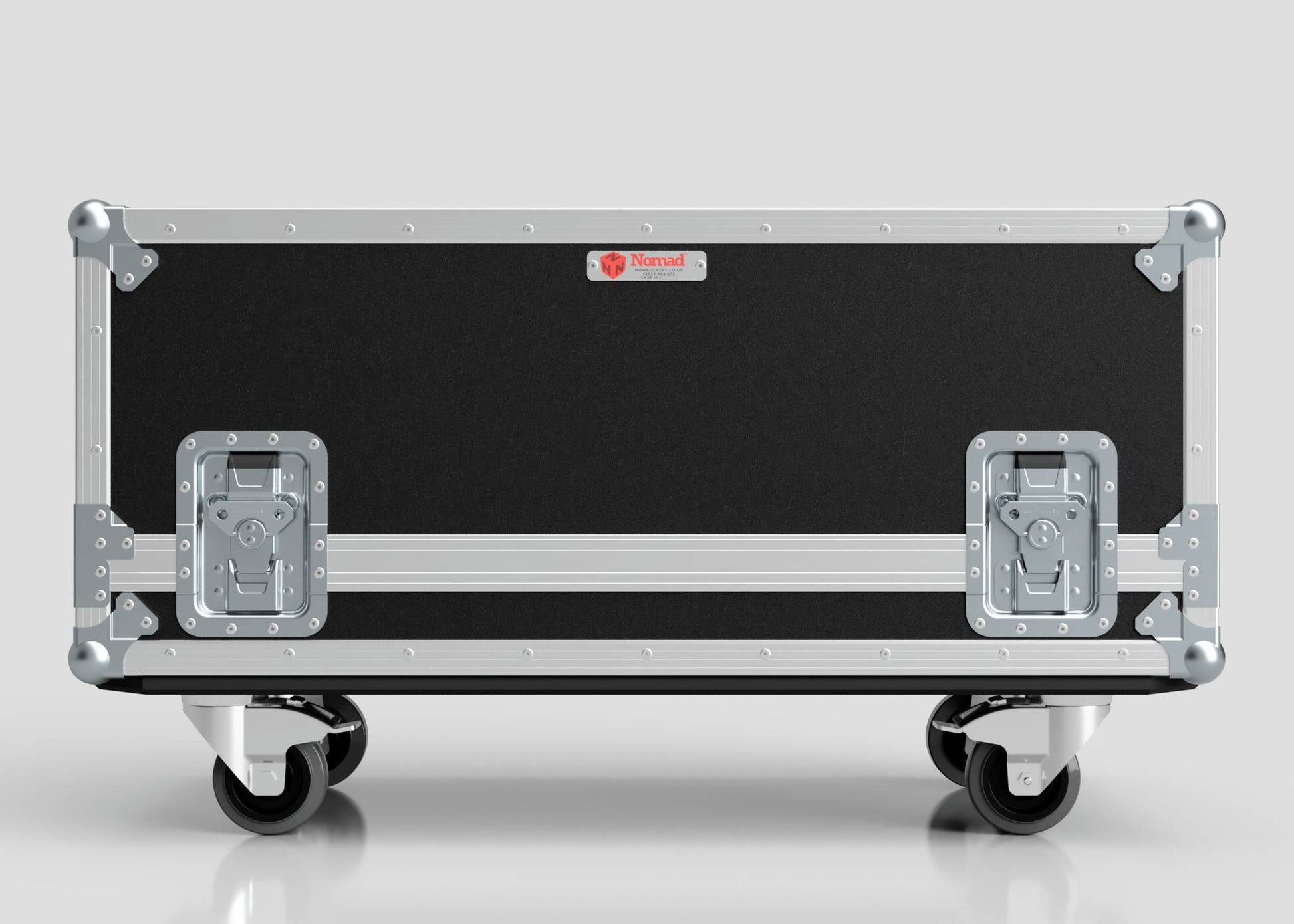 The Medium Gearbox Case is a black and silver rolling equipment case with metal reinforcements and two latches. It serves as a sturdy storage box, featuring internal dimensions of 940 x 450 x 400 mm, shown against a plain light background.