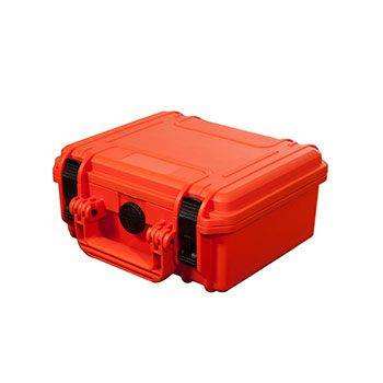 The MAX235H105 is a bright orange hard plastic protective case with a handle, two black front latches, and a watertight seal for added protection.