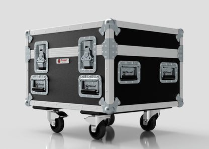The Single Chainmaster 1 Ton Chain Hoist Case is a black and silver rolling equipment case with metal edges, corner protectors, four latches, and caster wheels. Its external dimensions are 684 x 597 x 575 mm.