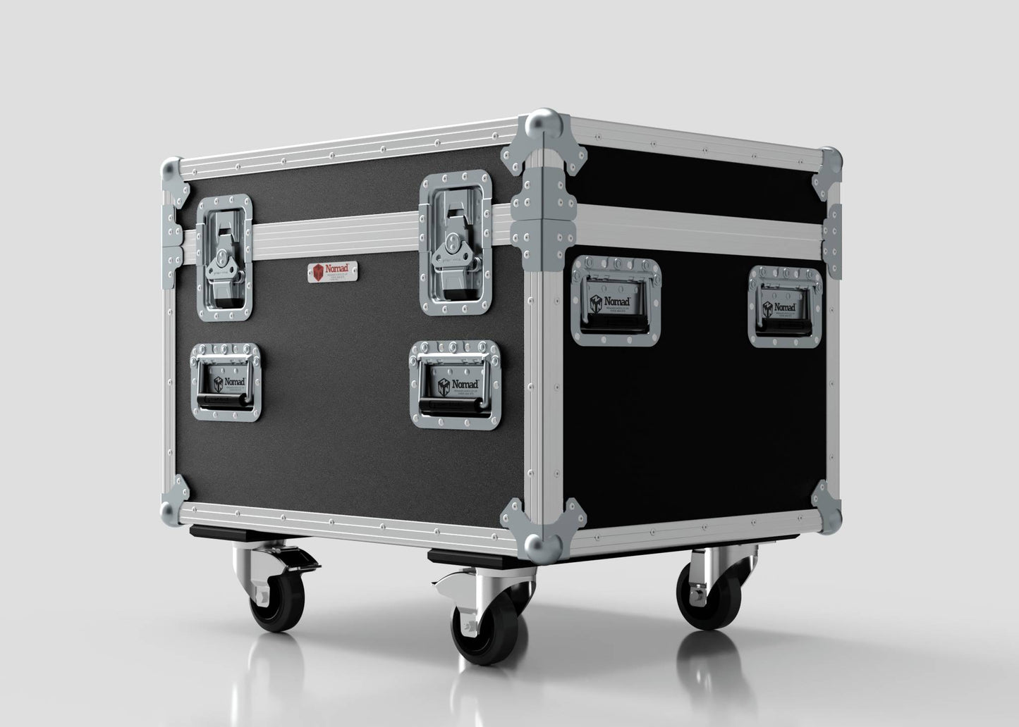 The Single Kinesys Apex 500 Chain Hoist Case is a black and silver flight case with metal reinforcements, latch closures, and four caster wheels, measuring 775 x 598 x 667 mm, shown on a plain light background.